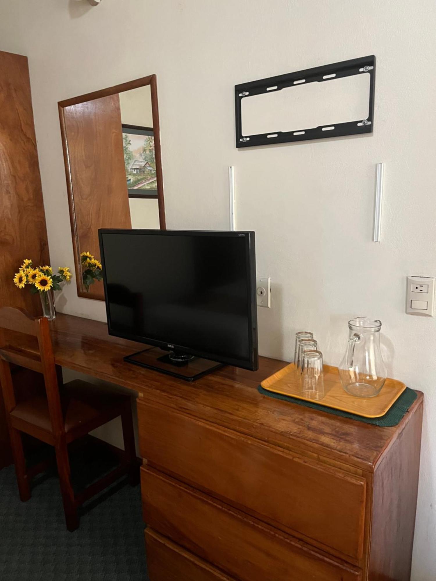 Soluxe El Sesteo Hotell San Jose  Eksteriør bilde