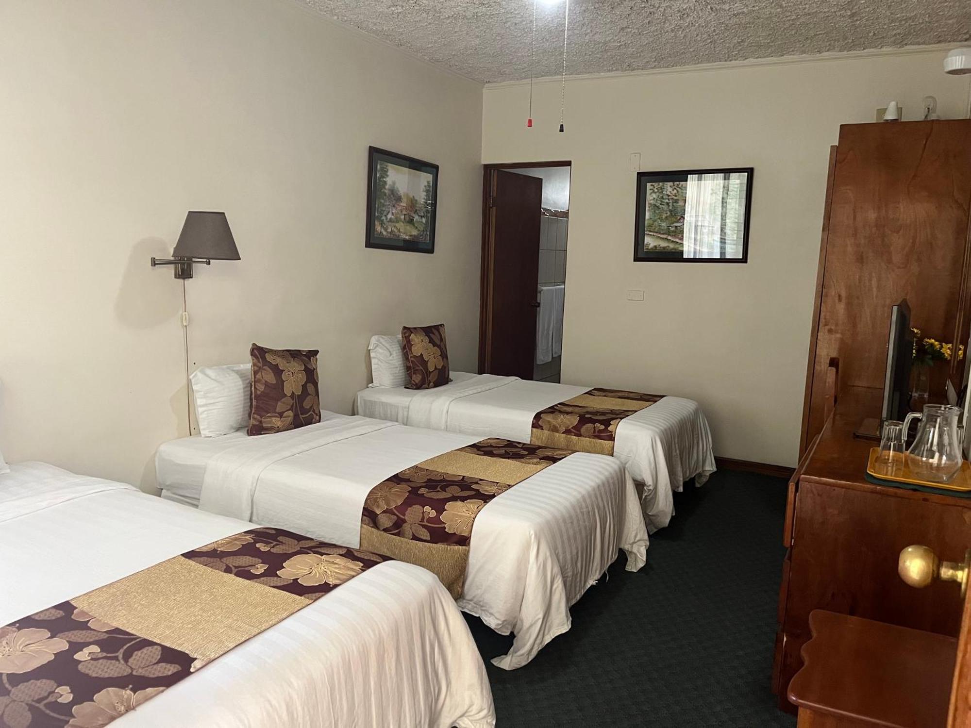 Soluxe El Sesteo Hotell San Jose  Eksteriør bilde